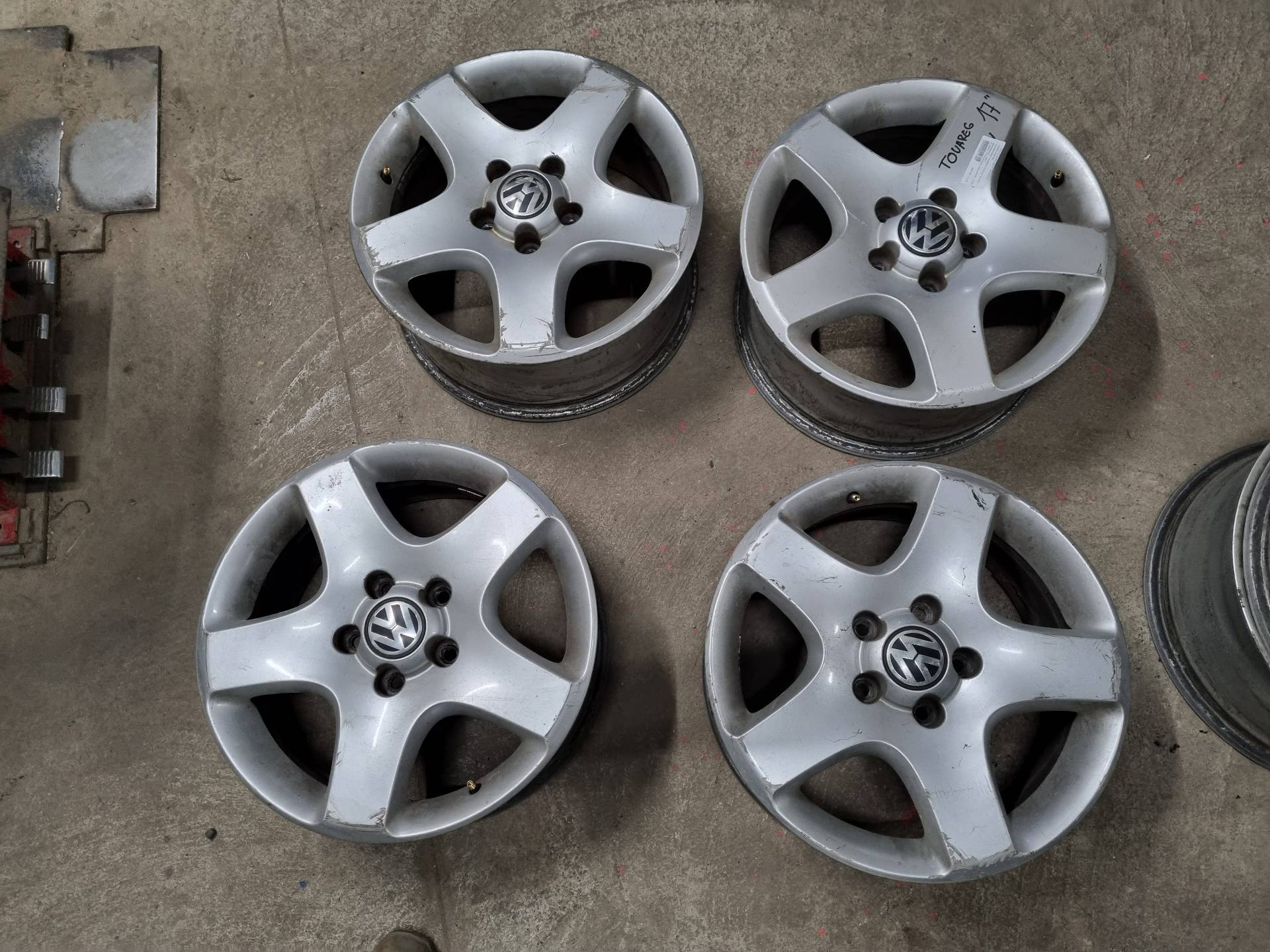 JUEGO LLANTAS VOLKSWAGEN TOUAREG 2.5 TDI DPF (174 CV)