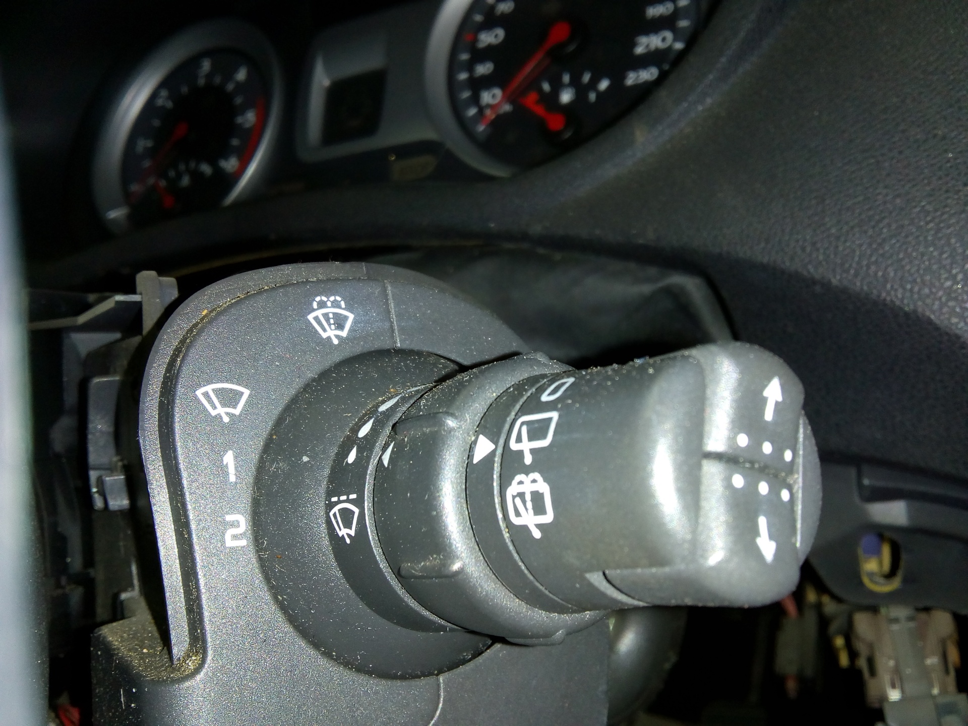 MANDO LIMPIA RENAULT CLIO III 1.5 dCi Diesel