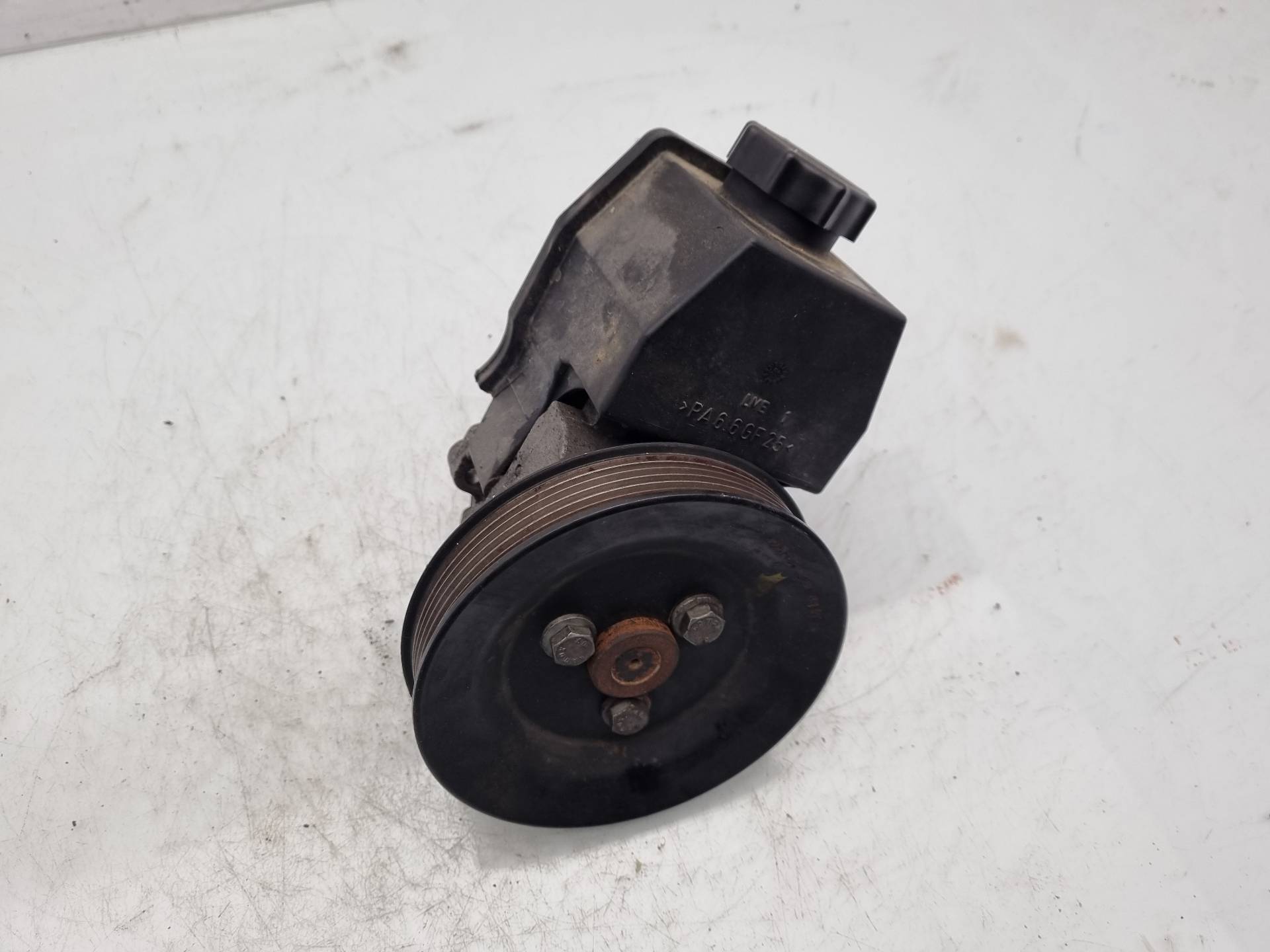 BOMBA DIRECCION MERCEDES-BENZ CLASE E 606