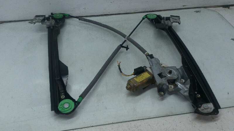 ELEVALUNAS DELANTERO DERECHO FORD FOCUS FFDA