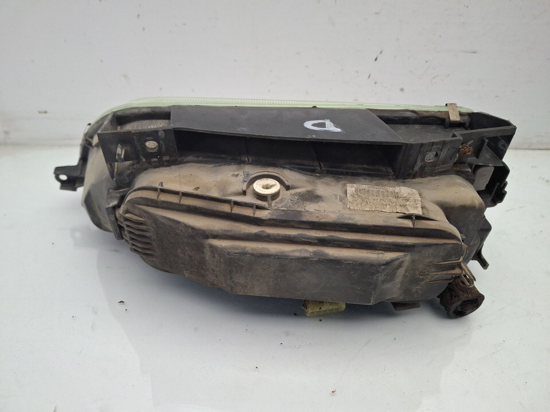 FARO DERECHO CITROEN XANTIA 