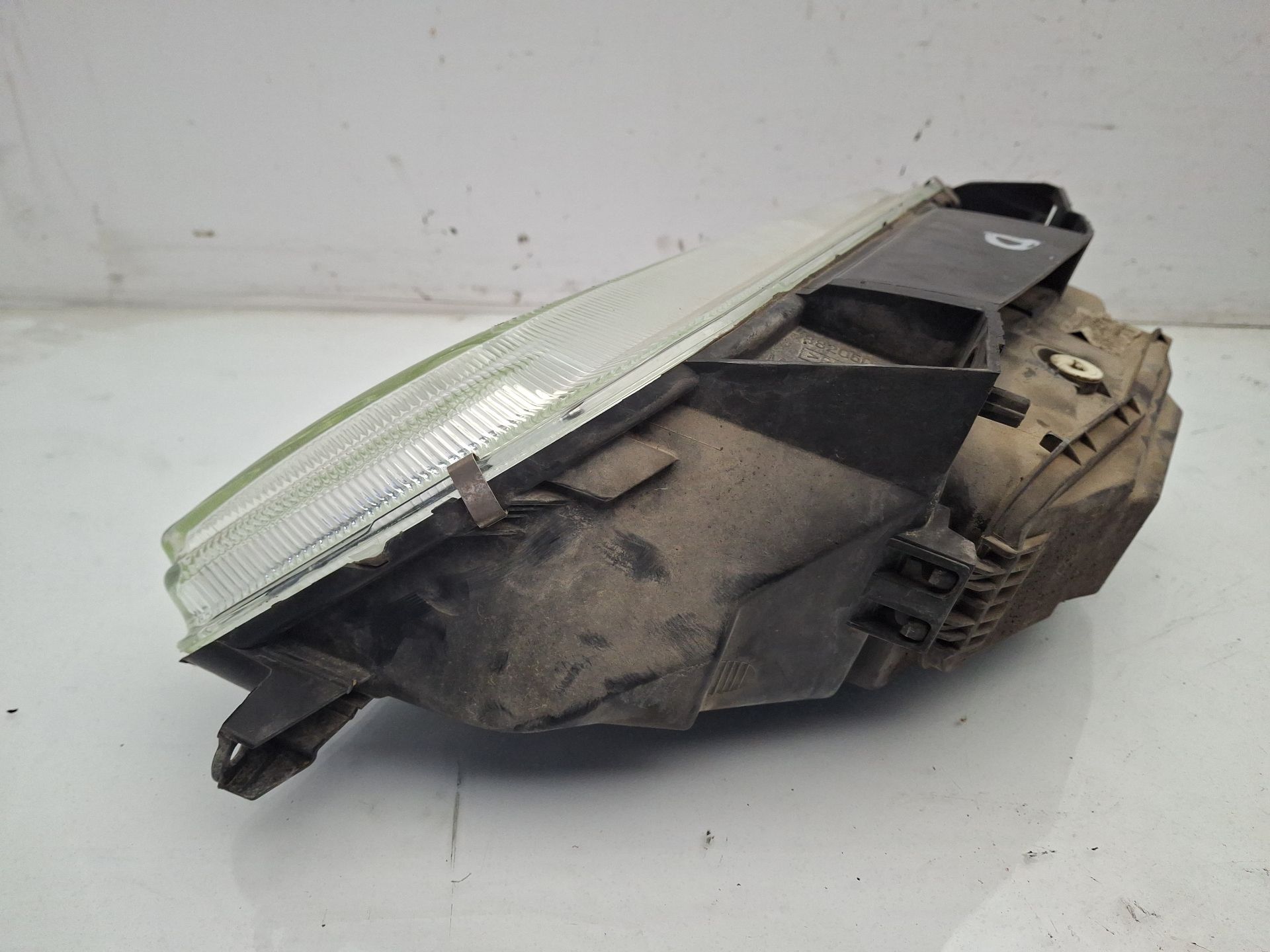 FARO DERECHO CITROEN XANTIA 