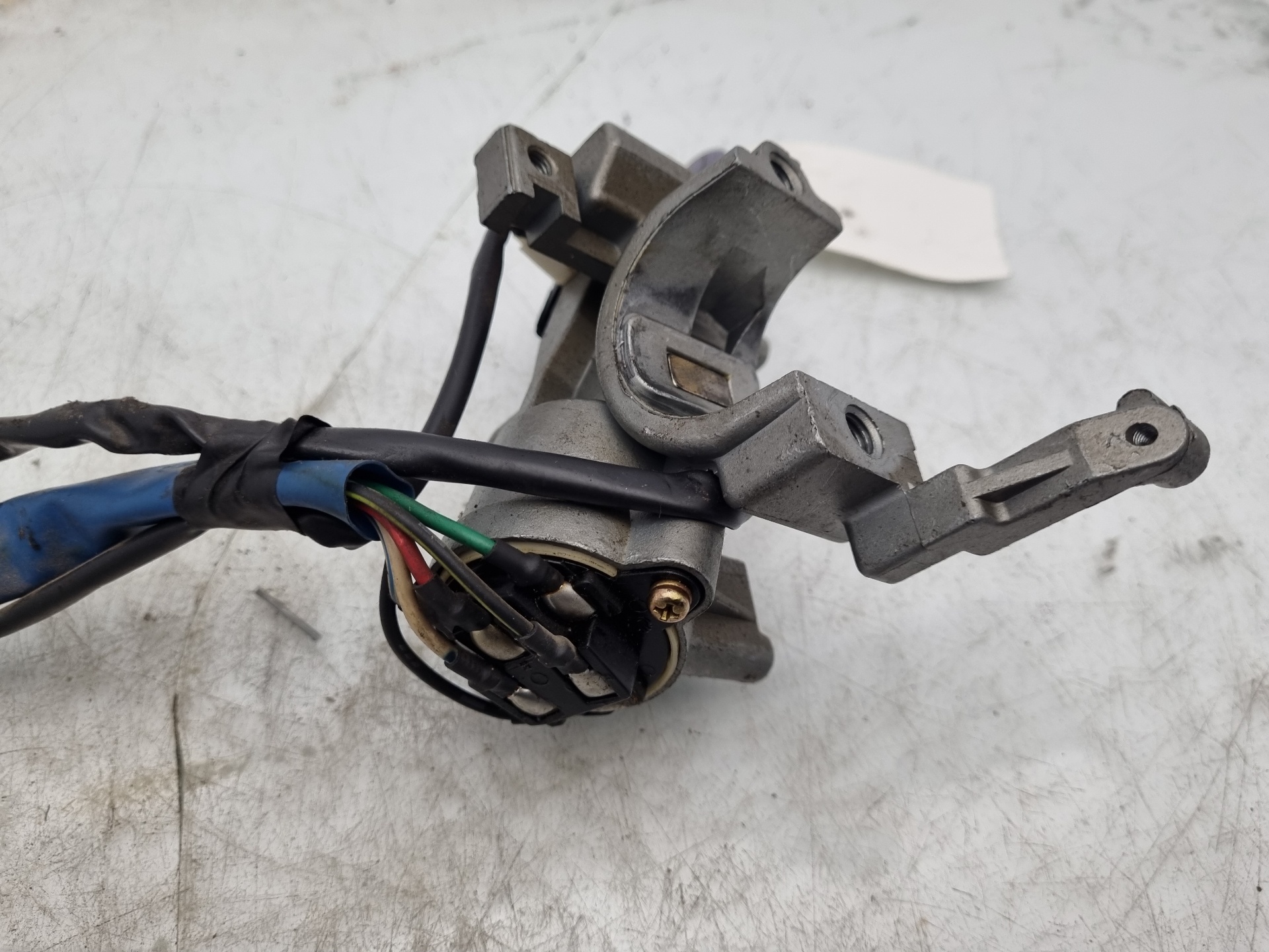 CONMUTADOR DE ARRANQUE KIA CARNIVAL D/J3