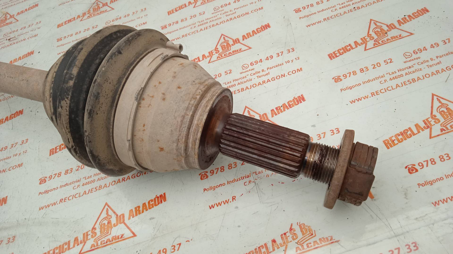 TRANSMISION DELANTERA IZQUIERDA FORD FIESTA F6JB