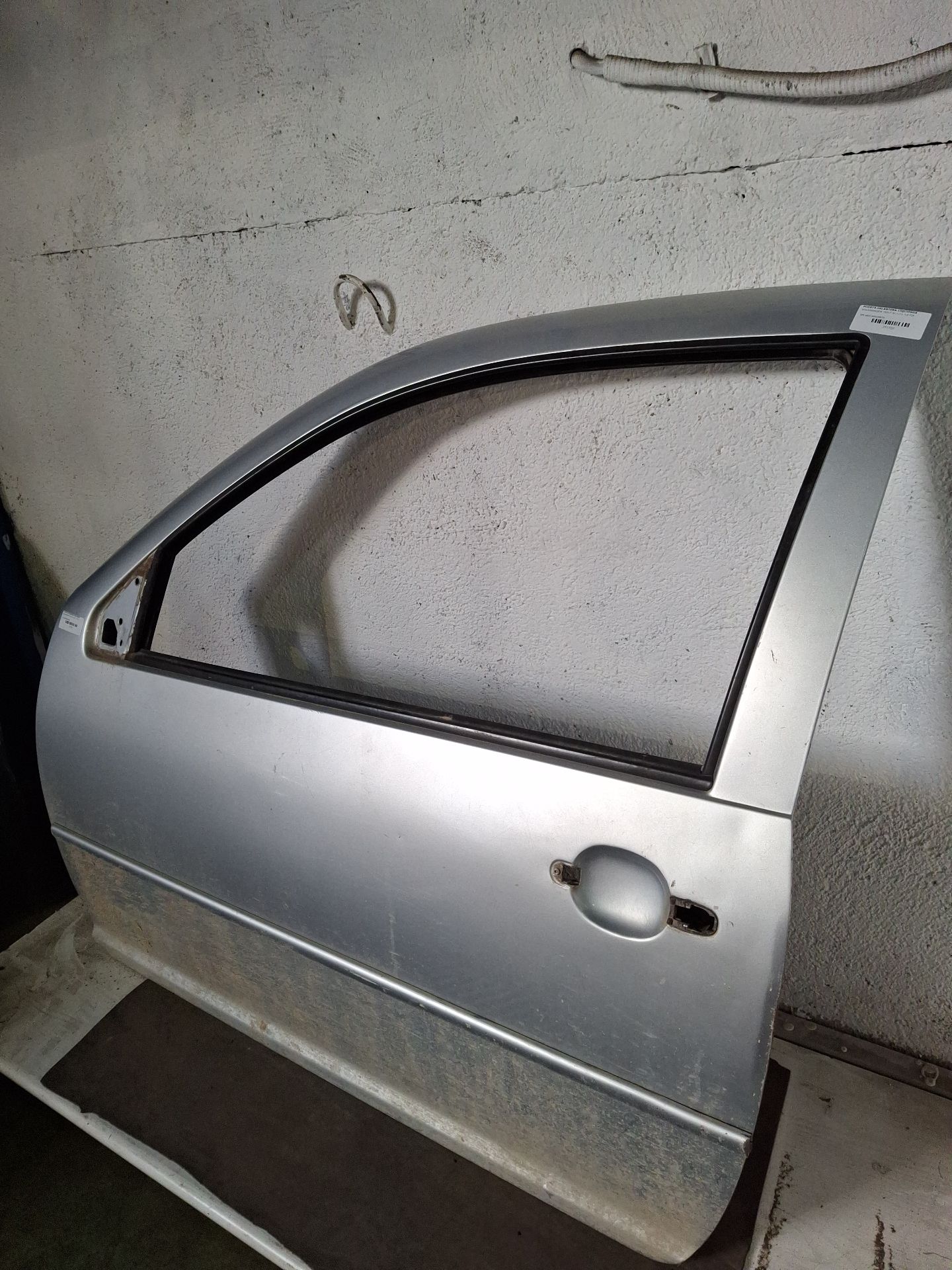 PUERTA DELANTERA IZQUIERDA VOLKSWAGEN GOLF 