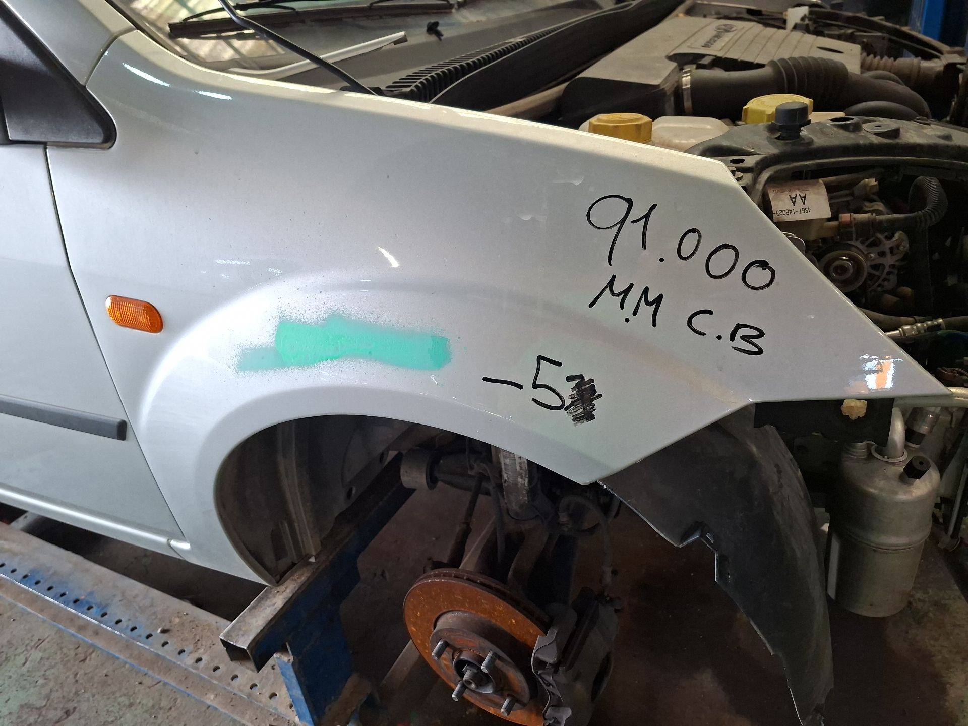 ALETA DELANTERA DERECHA FORD FIESTA 