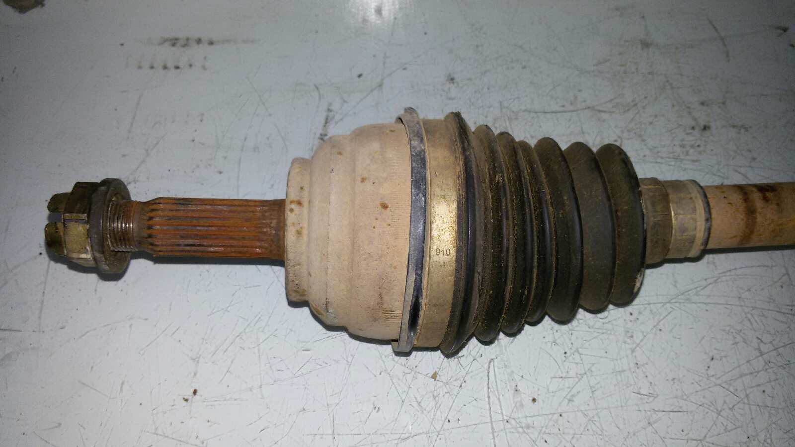 TRANSMISION DELANTERA IZQUIERDA RENAULT RAPID/EXPR F8Q