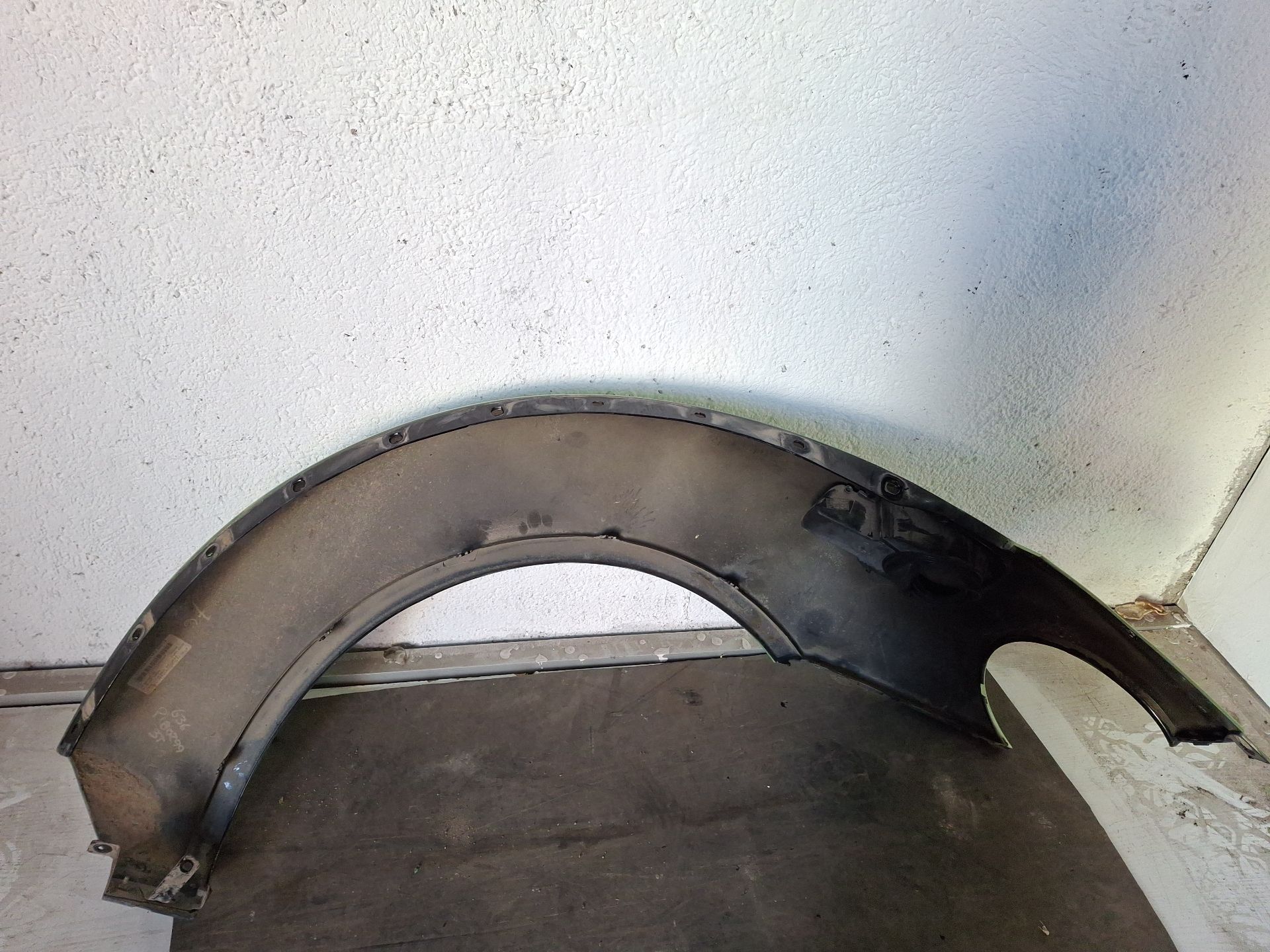 ALETIN TRASERO DERECHO VOLKSWAGEN NEW 