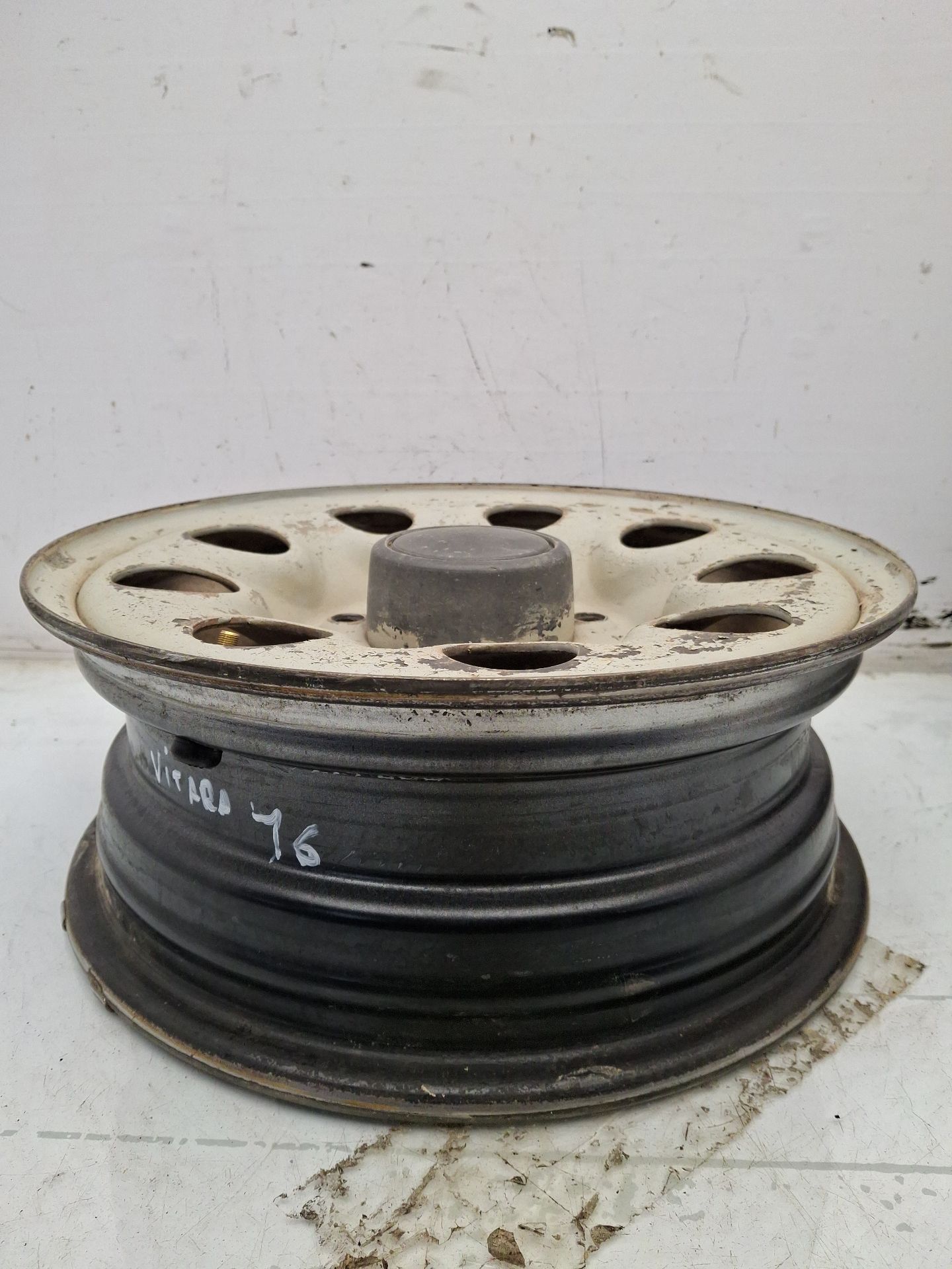 LLANTA SUZUKI VITARA 