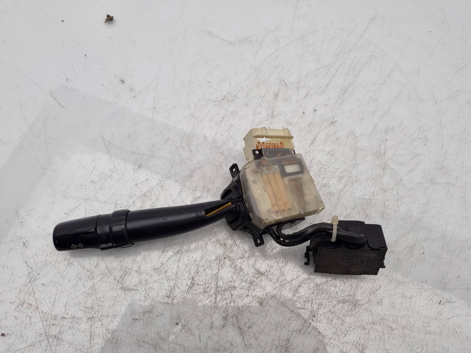 MANDO INTERMITENTES TOYOTA AVENSIS 1CDFTV