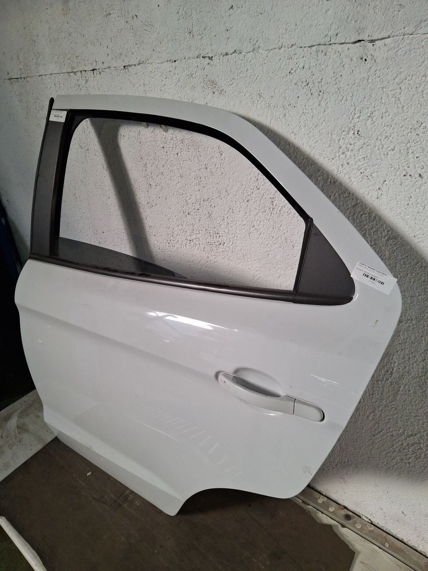PUERTA TRASERA IZQUIERDA FORD KA+ 