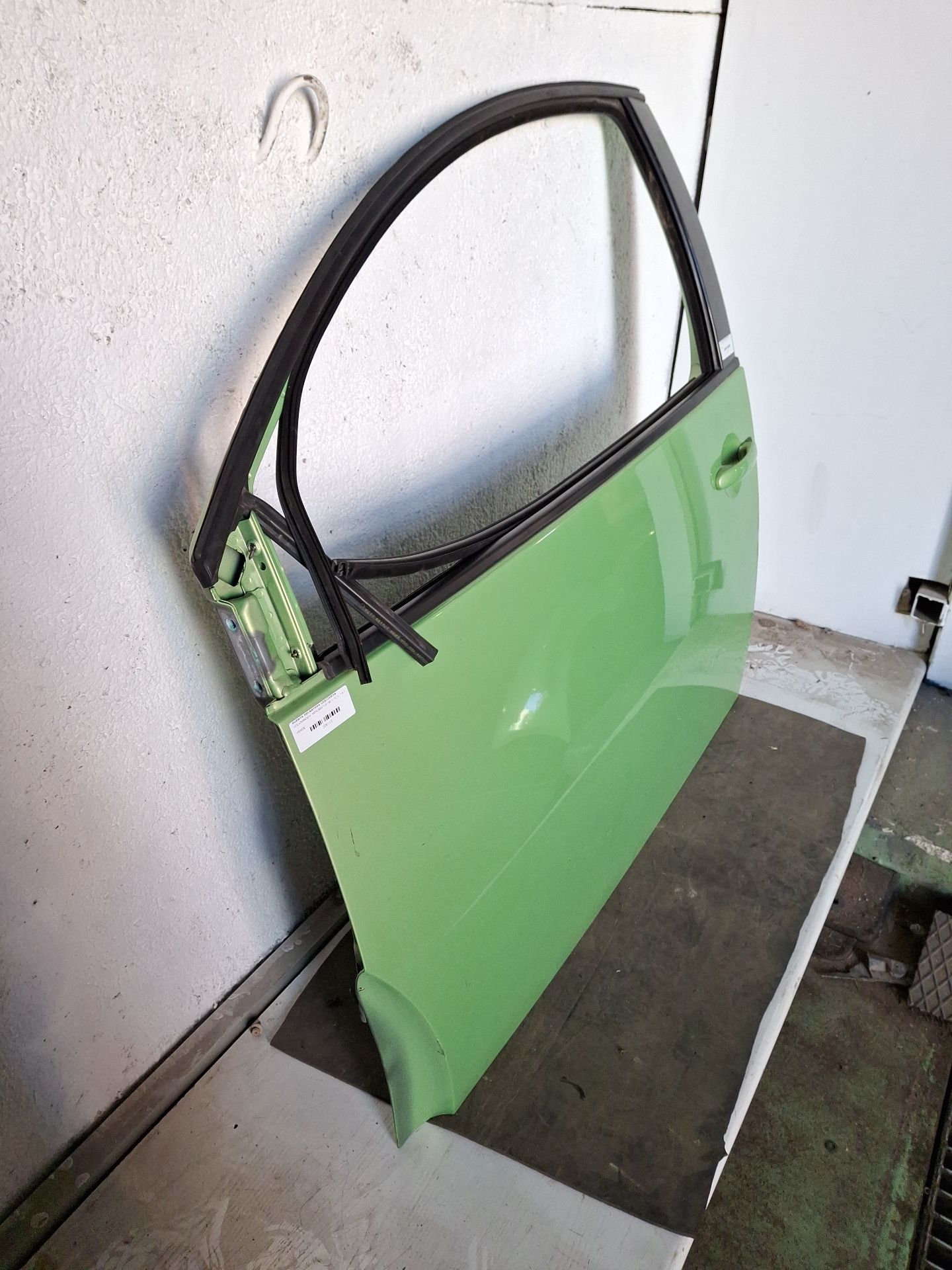 PUERTA DELANTERA IZQUIERDA VOLKSWAGEN NEW 