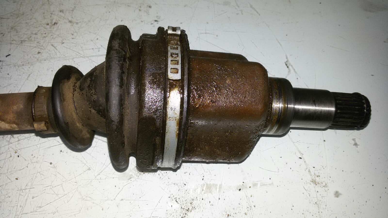 TRANSMISION DELANTERA IZQUIERDA FORD KA J4D