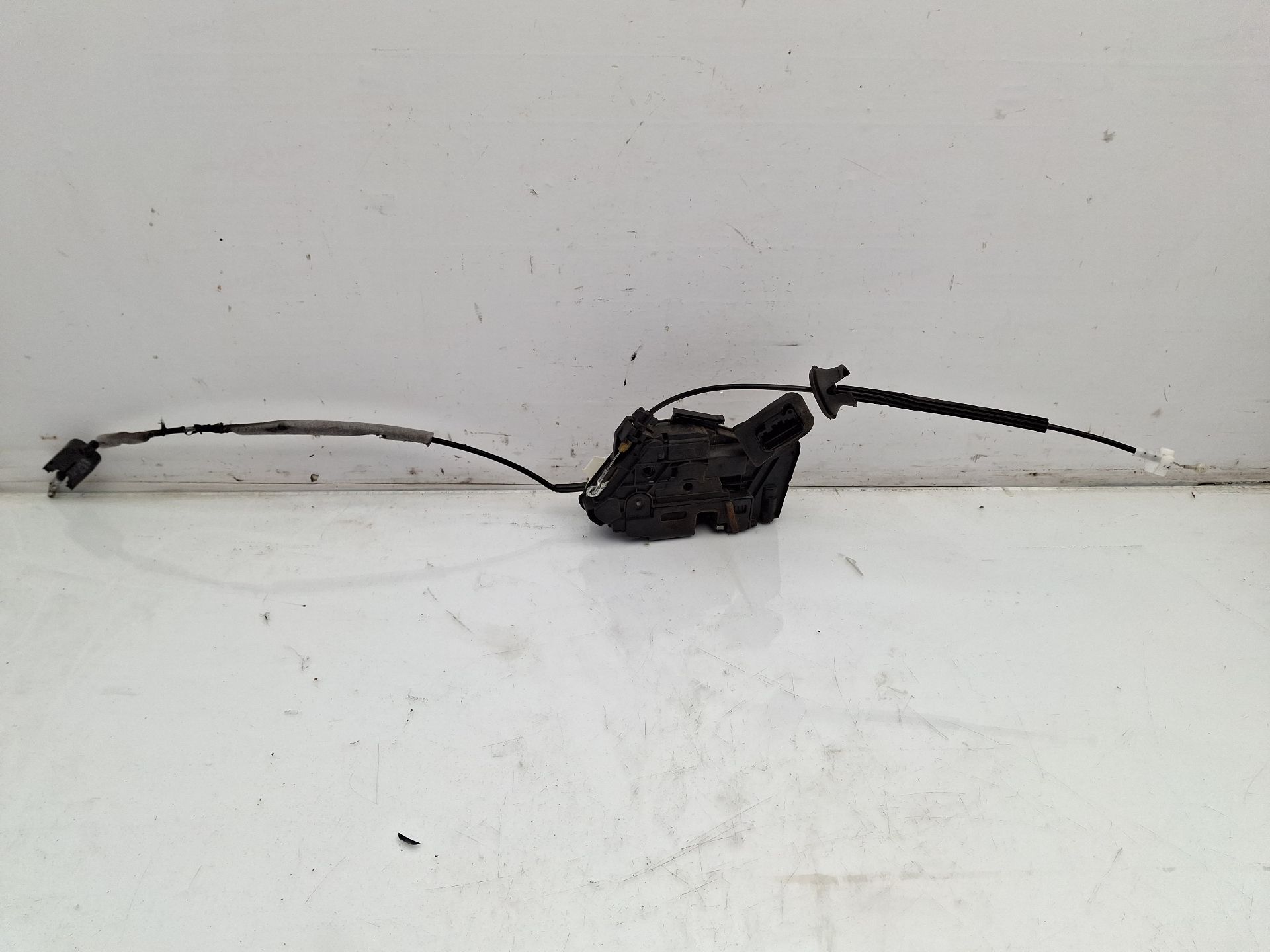 CERRADURA PUERTA DELANTERA DERECHA SEAT LEON 