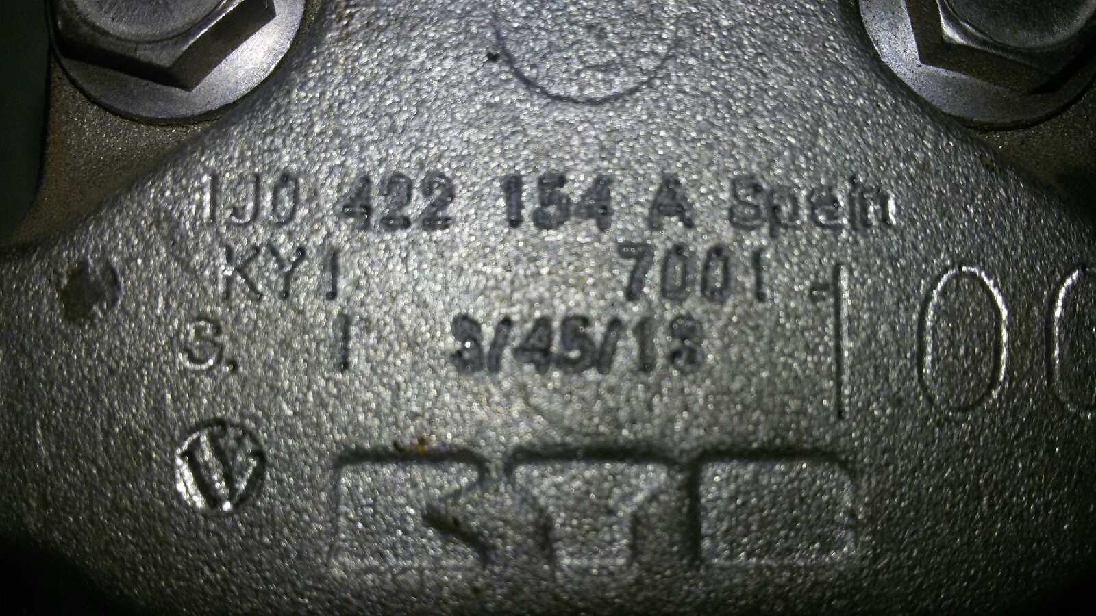 BOMBA DIRECCION AUDI A3 AHF