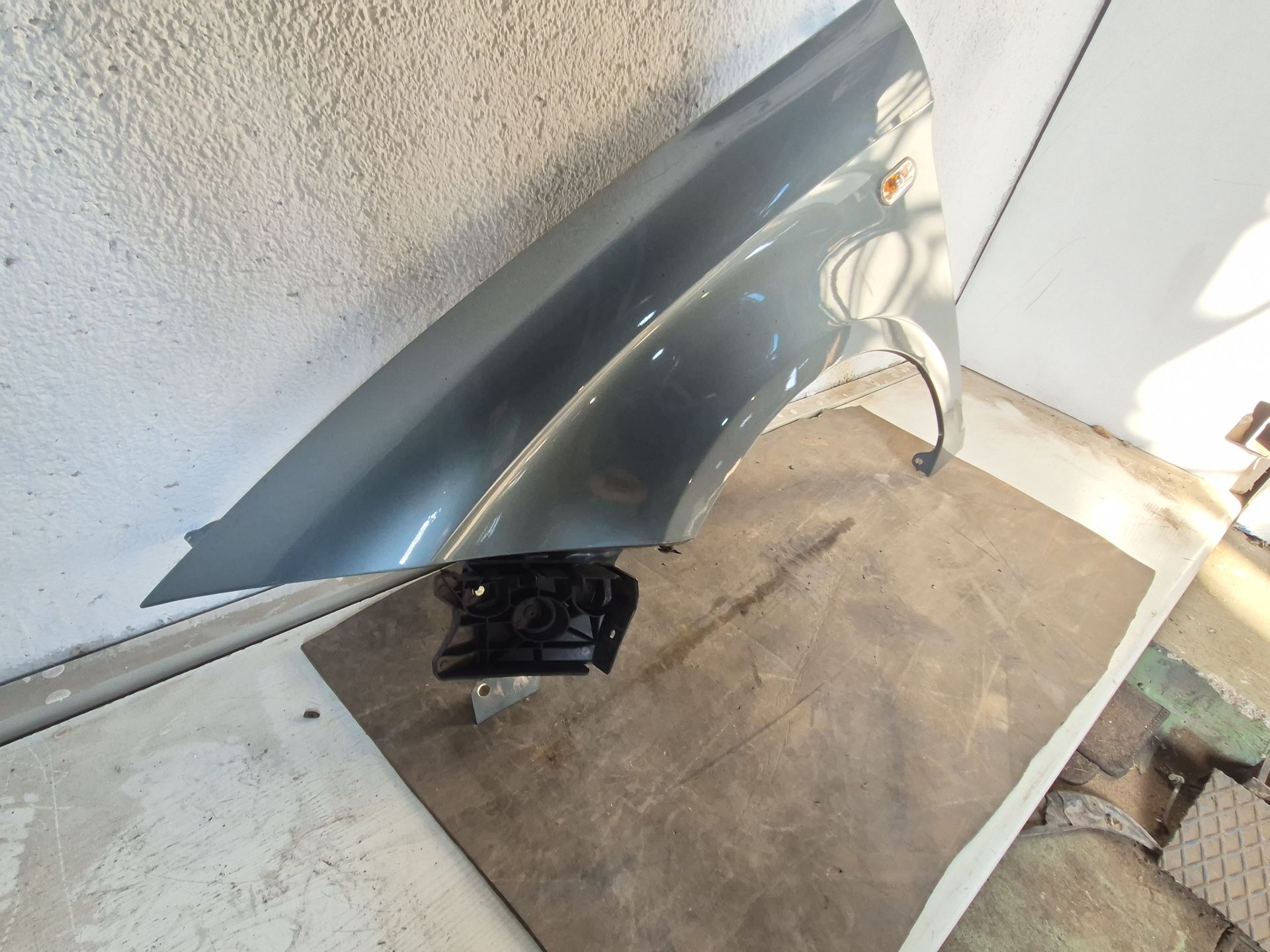 ALETA DELANTERA IZQUIERDA SEAT TOLEDO 