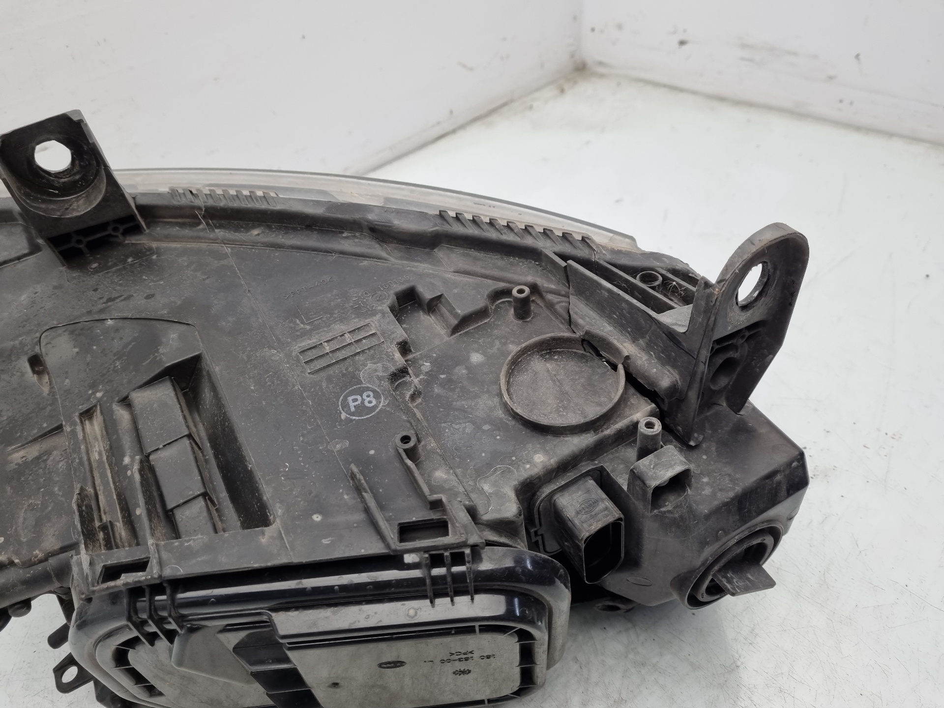 FARO IZQUIERDO AUDI A6 