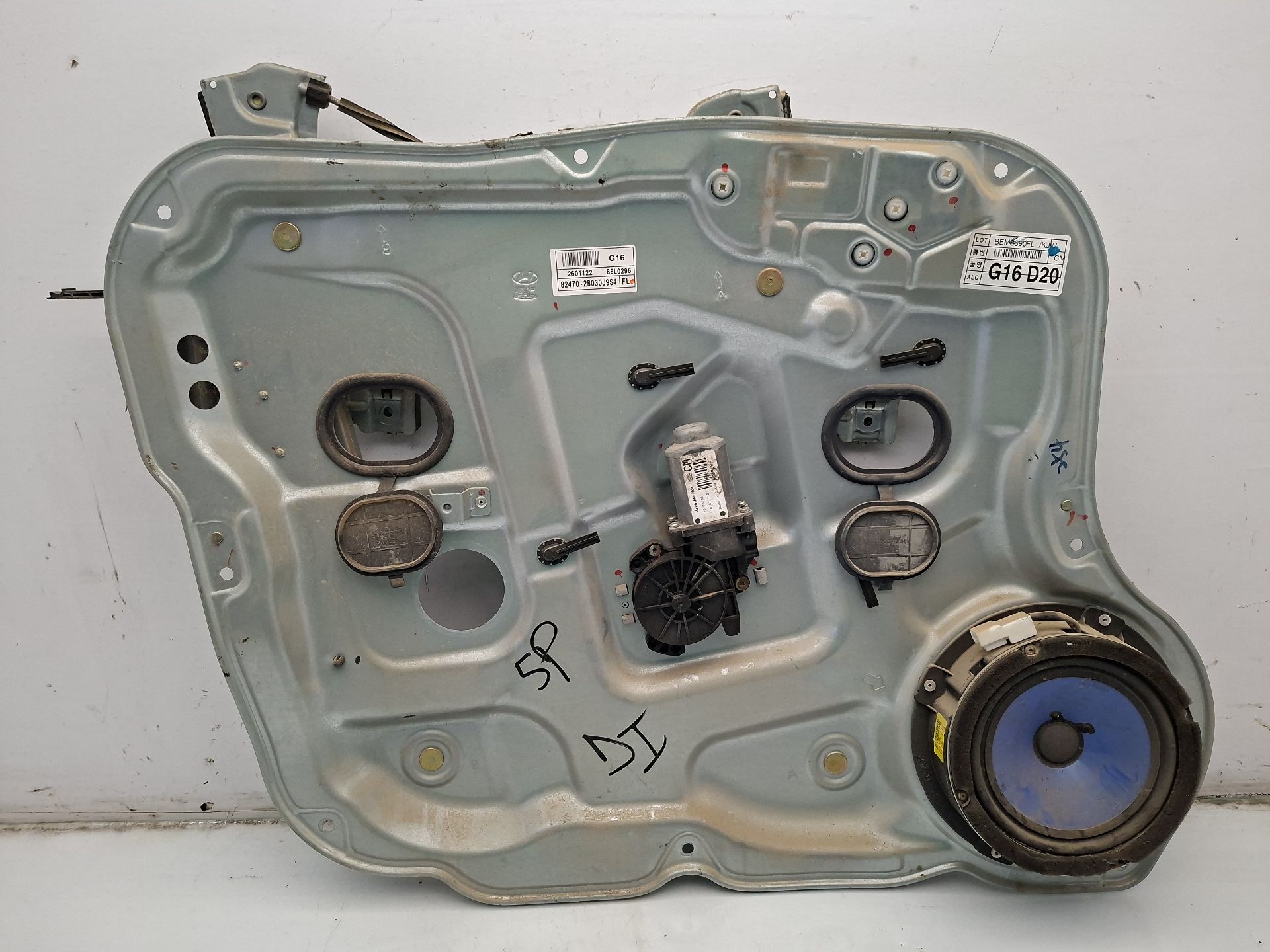 ELEVALUNAS DELANTERO IZQUIERDO HYUNDAI SANTA 