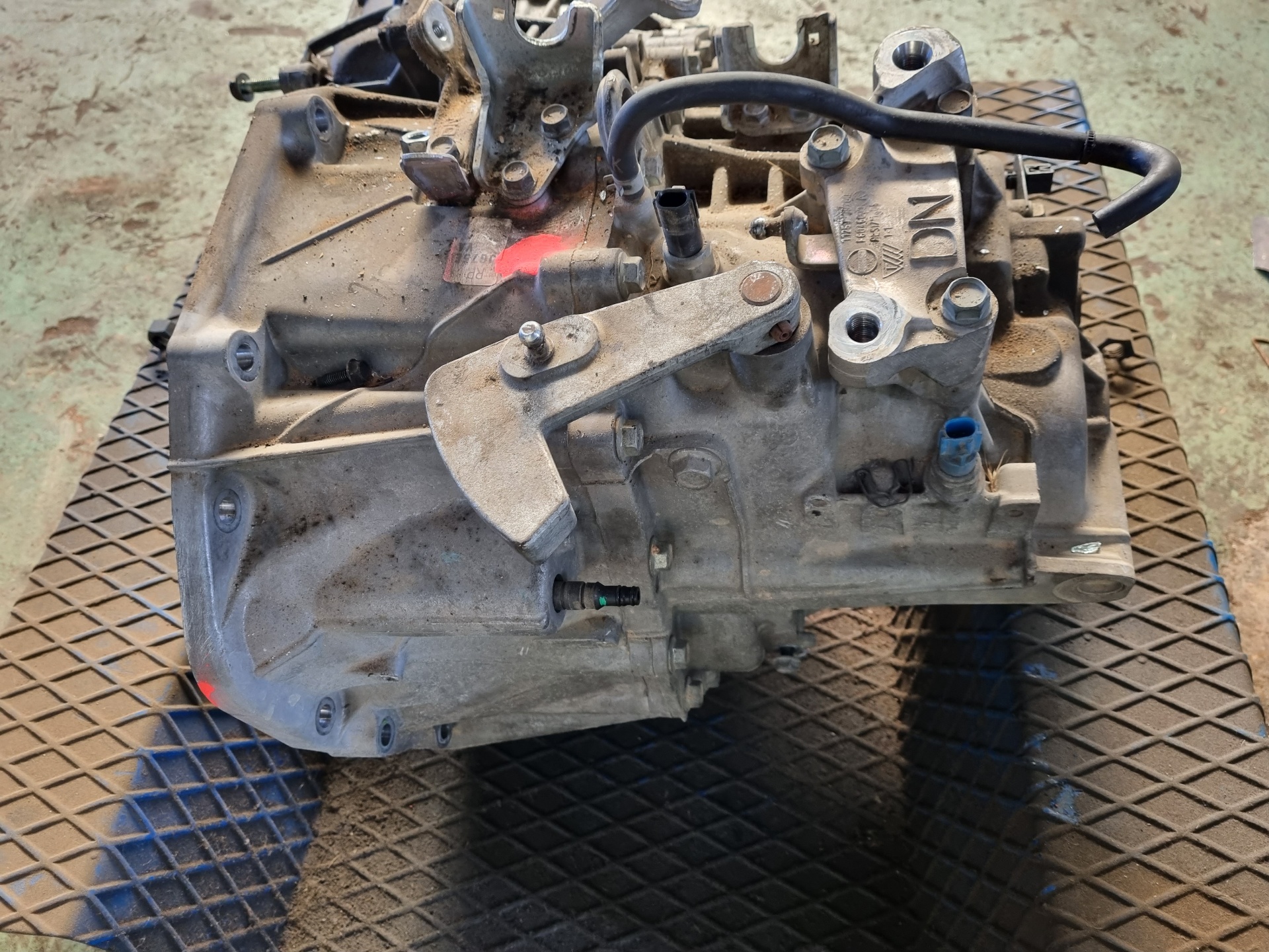 CAJA CAMBIOS NISSAN QASHQAI M9R