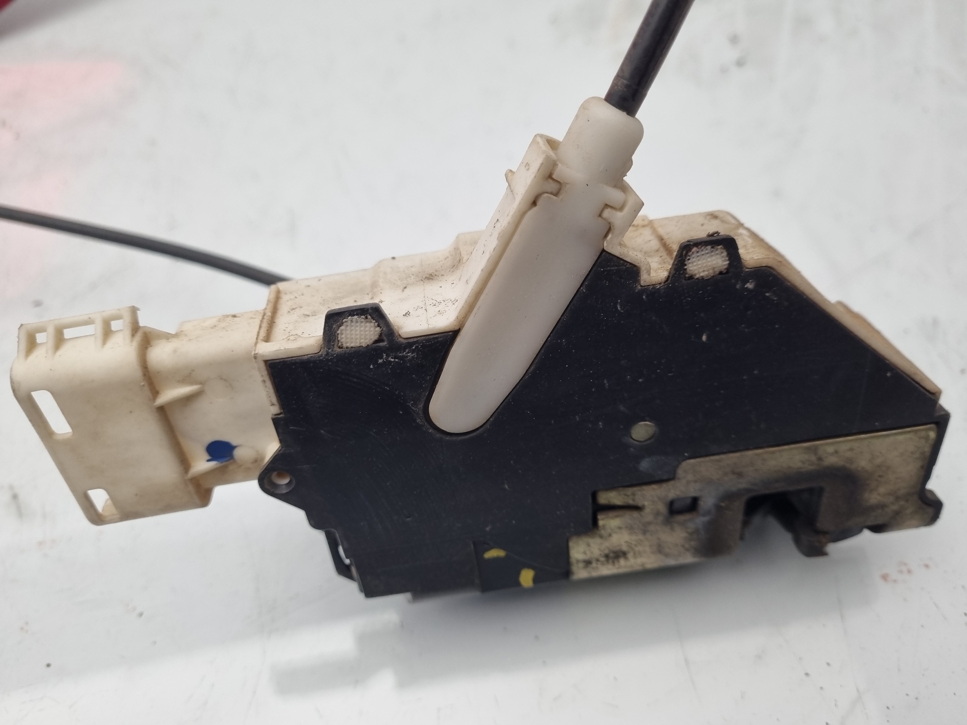 CERRADURA PUERTA DELANTERA DERECHA CITROEN C4 9HY