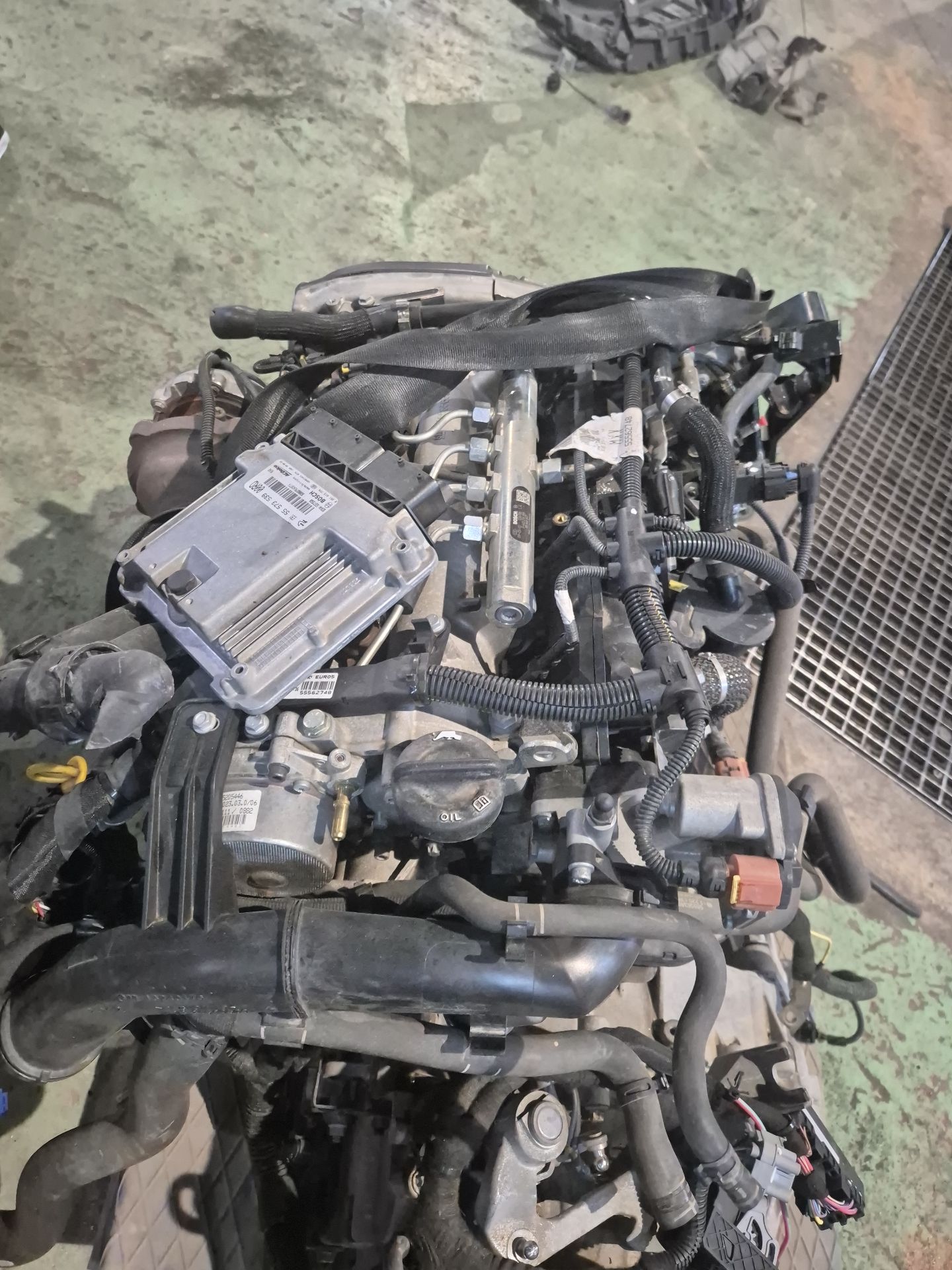 MOTOR COMPLETO OPEL INSIGNIA 