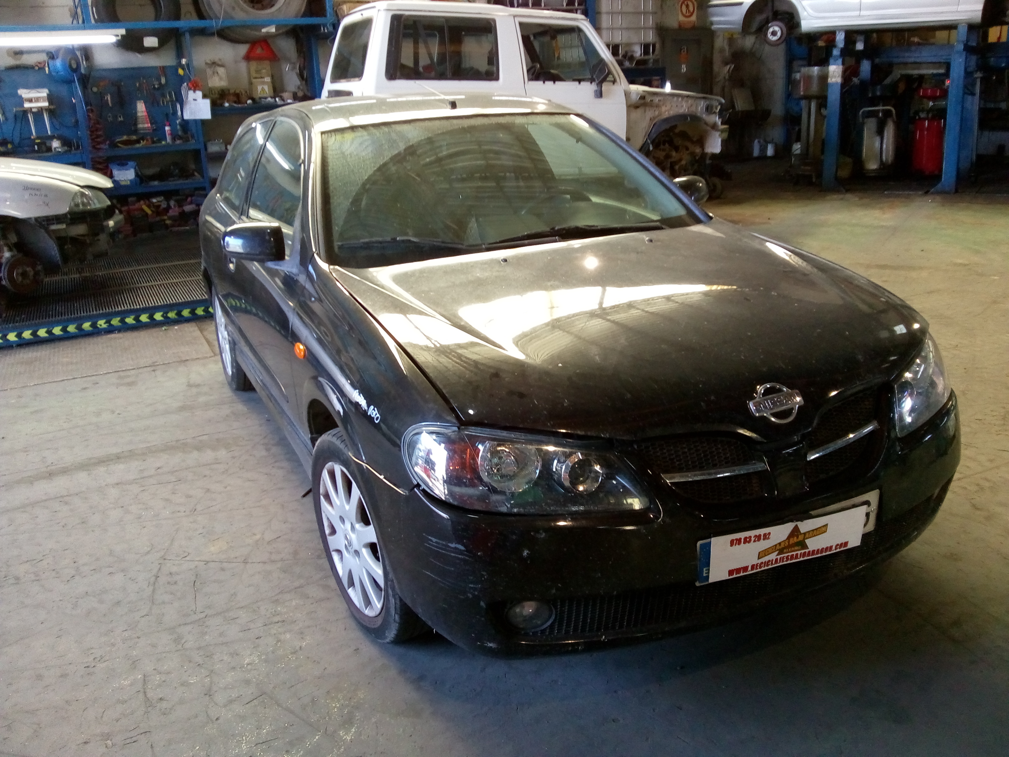 FARO DERECHO NISSAN ALMERA QG15