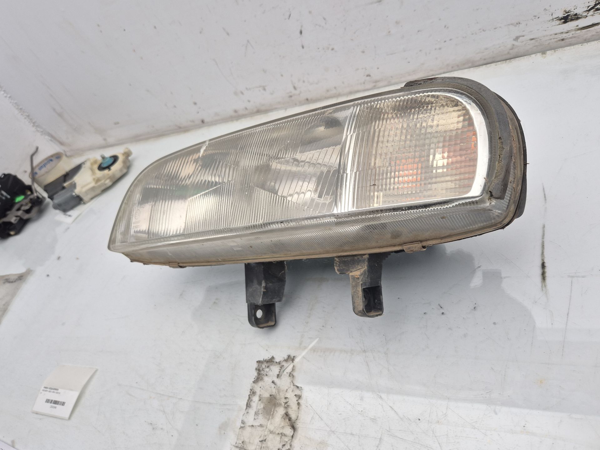 FARO DERECHO ROVER 600 