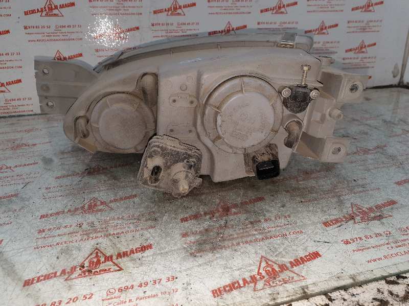 FARO DERECHO HYUNDAI COUPE G4GR