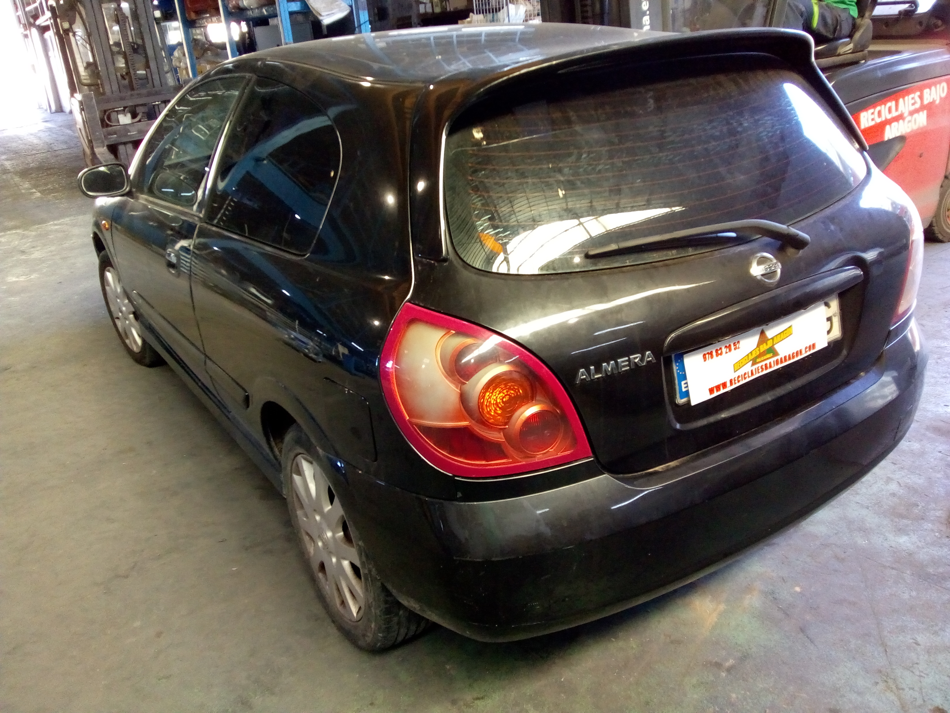 FARO DERECHO NISSAN ALMERA QG15