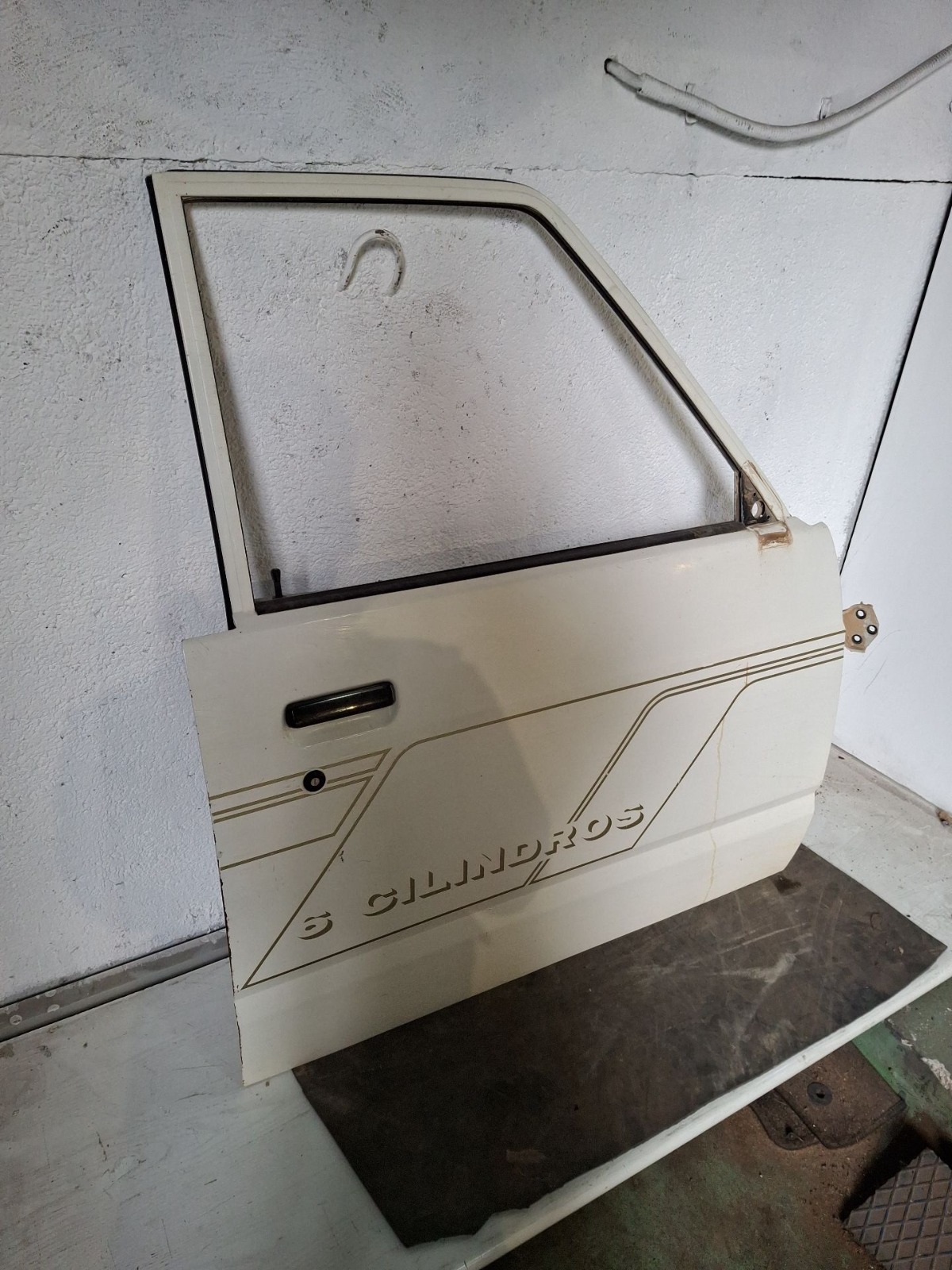 PUERTA DELANTERA DERECHA NISSAN PATROL 