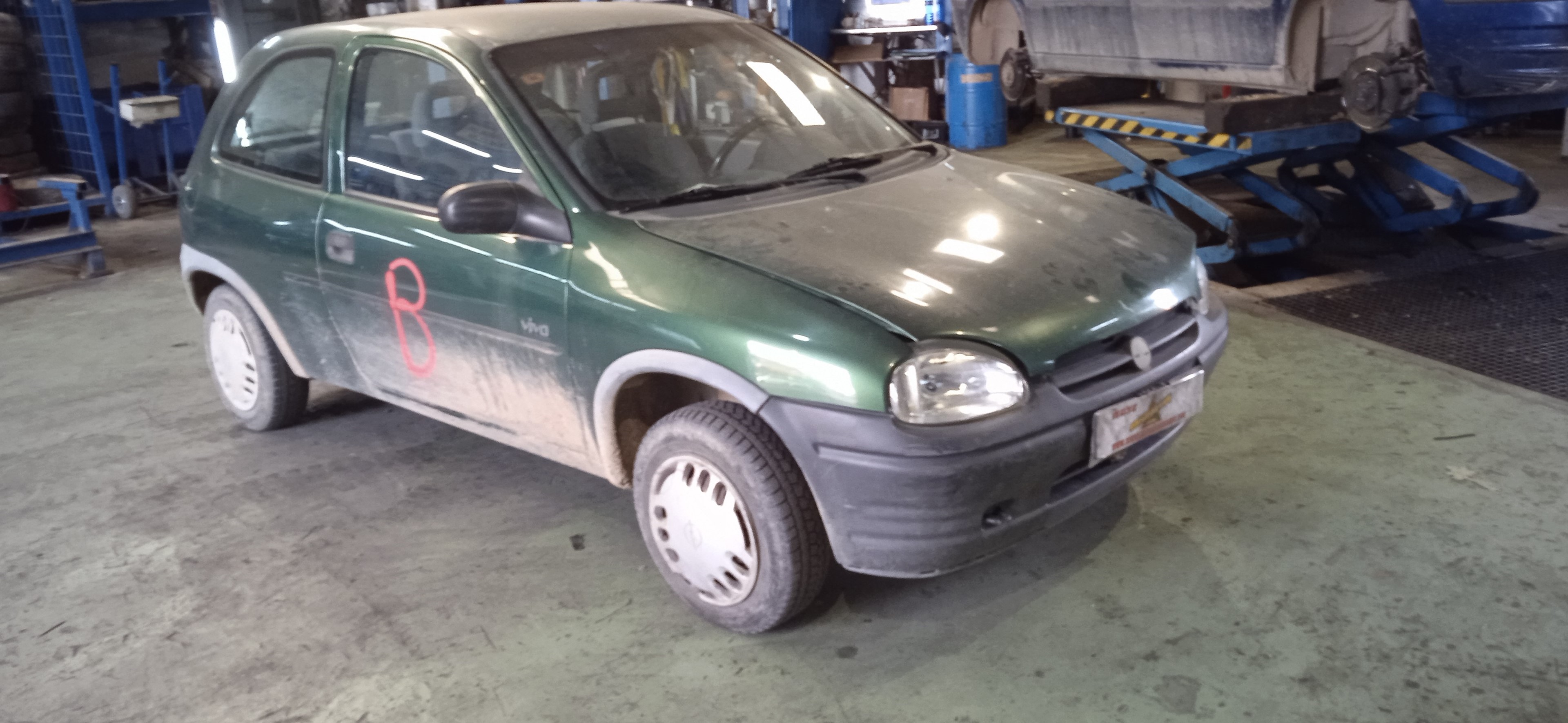 PILOTO TRASERO IZQUIERDO OPEL CORSA C14NZ