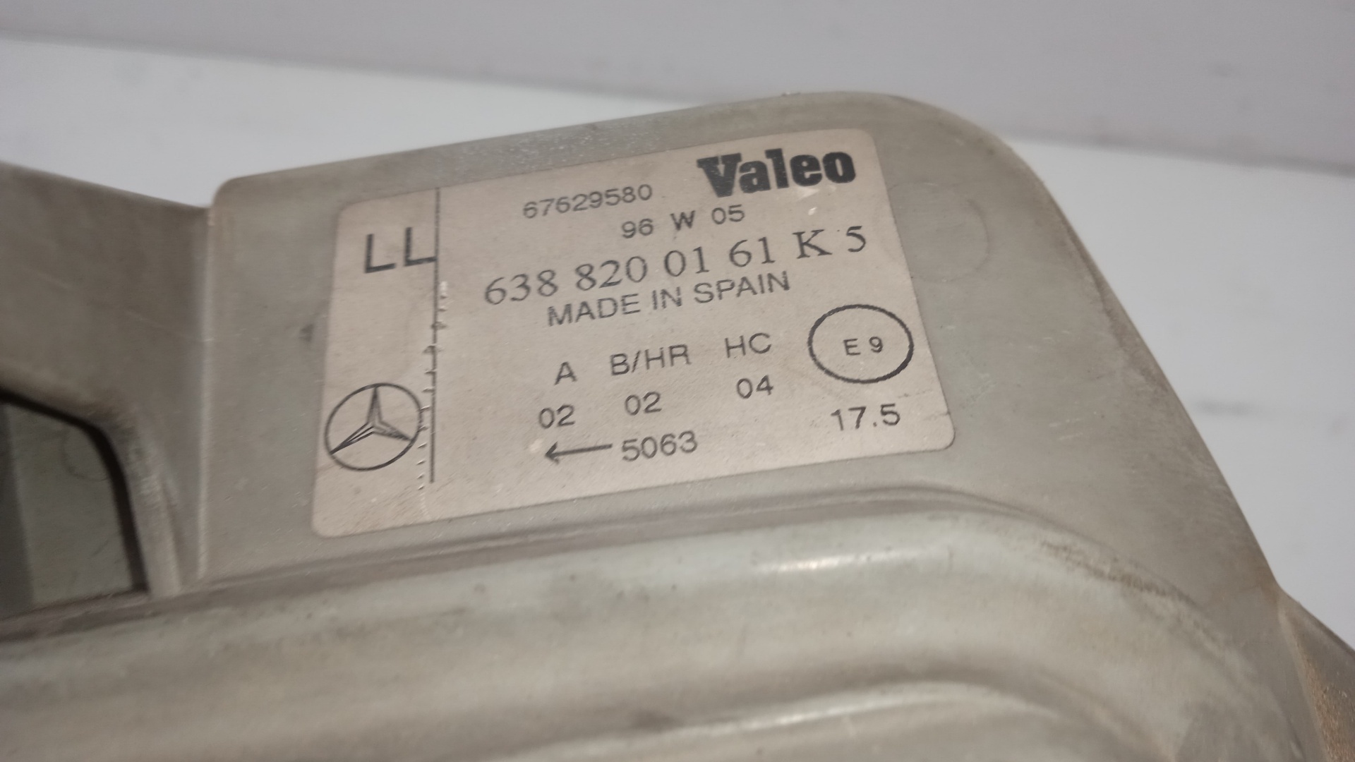 FARO DERECHO MERCEDES-BENZ VITO OM601D23LA