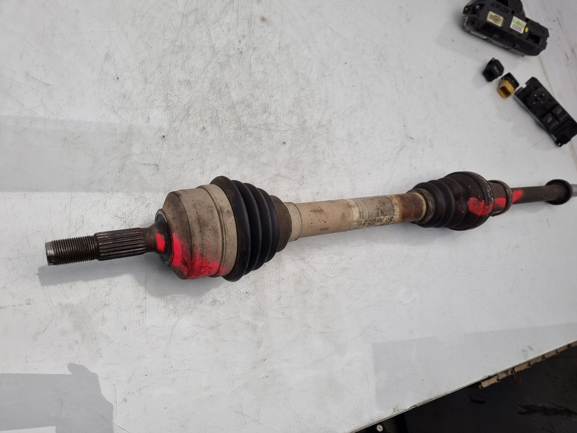 TRANSMISION DELANTERA DERECHA PEUGEOT 206 8HX