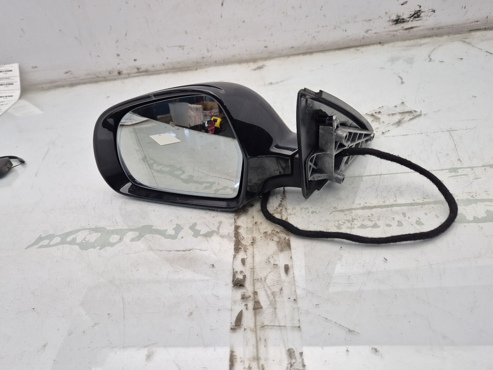 RETROVISOR IZQUIERDO SKODA SUPERB 