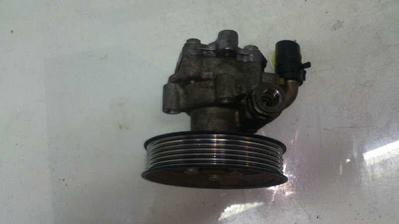 BOMBA DIRECCION SKODA OCTAVIA ASV