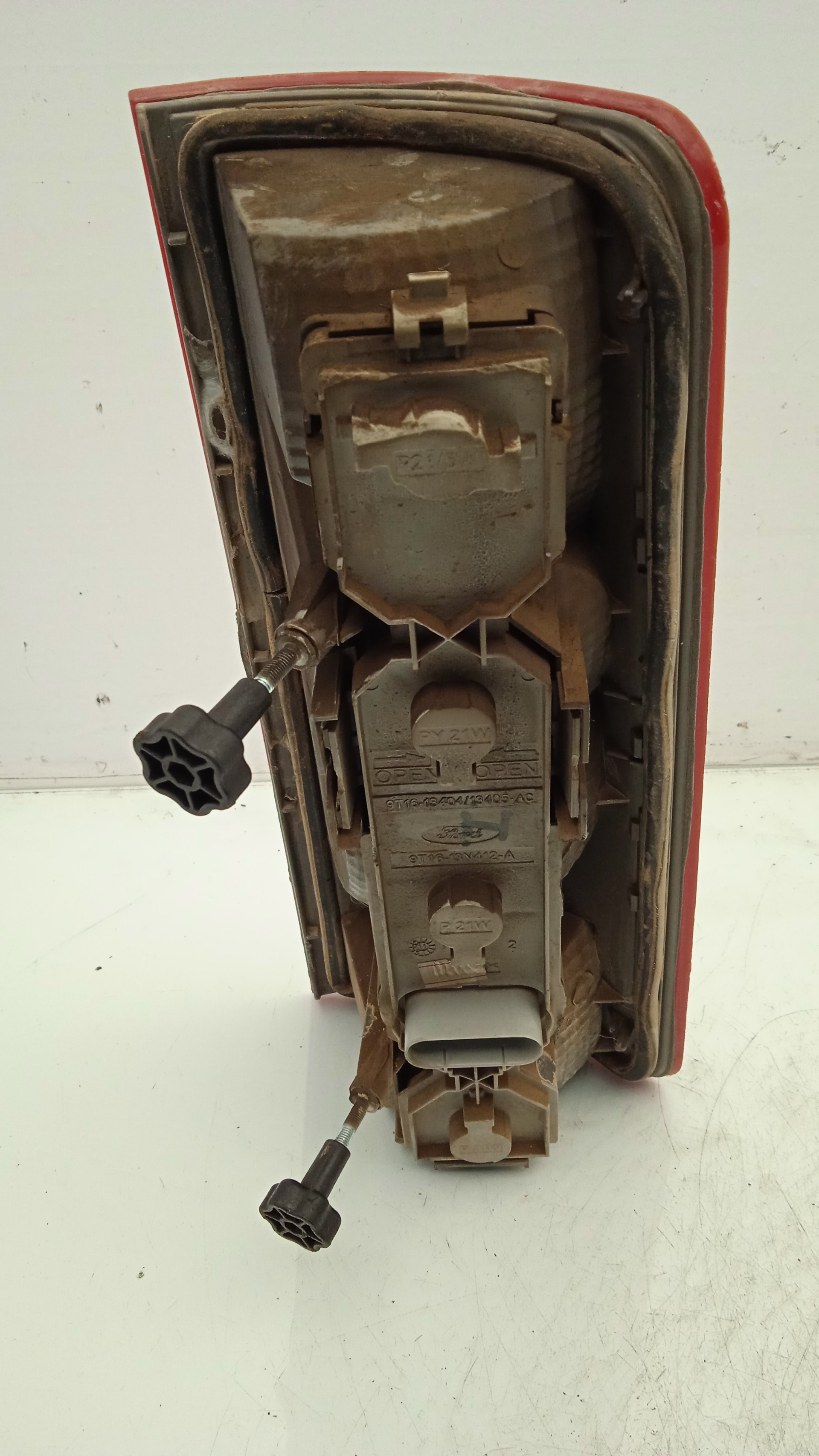 PILOTO TRASERO IZQUIERDO FORD TRANSIT 