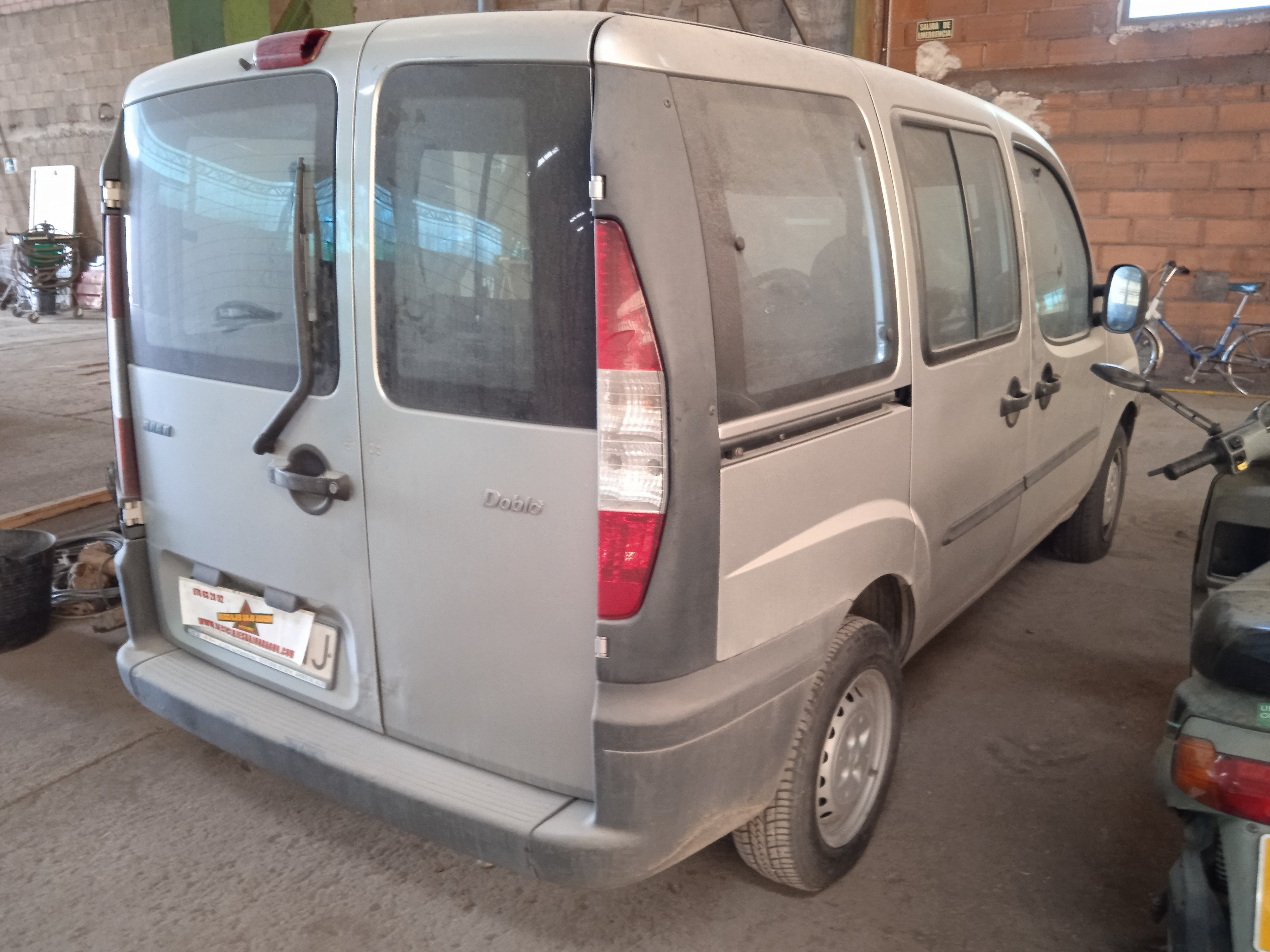 RETENEDOR PUERTA FIAT DOBLO 223A5000