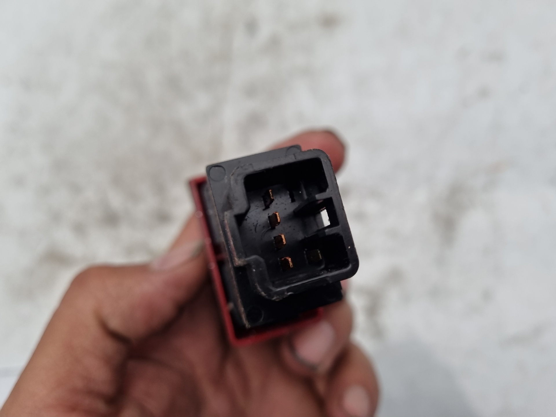 WARNING KIA CARNIVAL D/J3