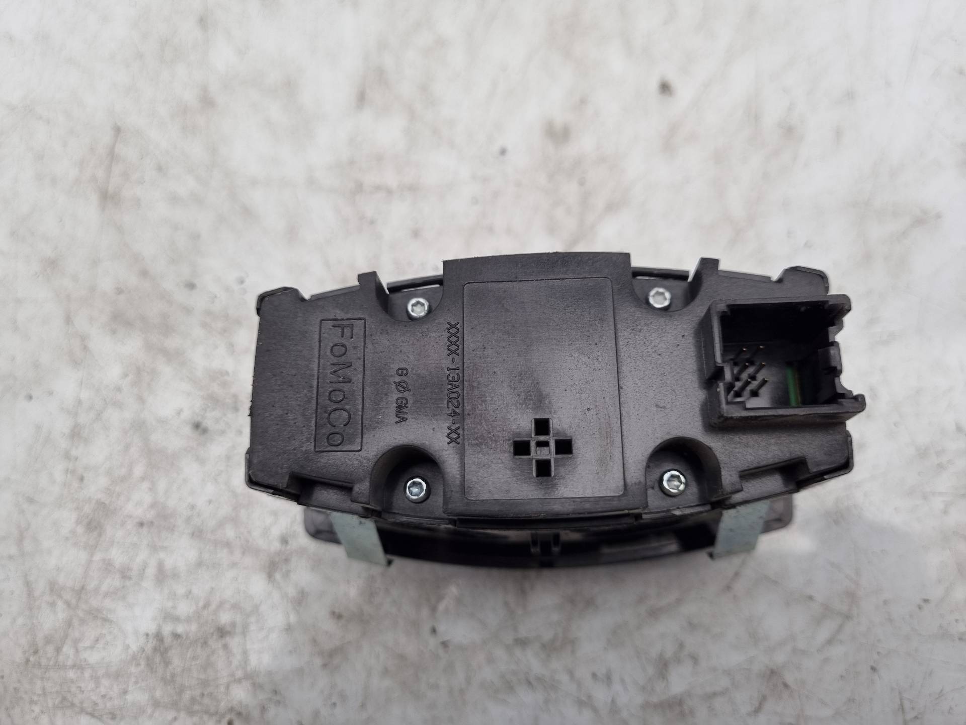 MANDO LUCES FORD FOCUS T3DA