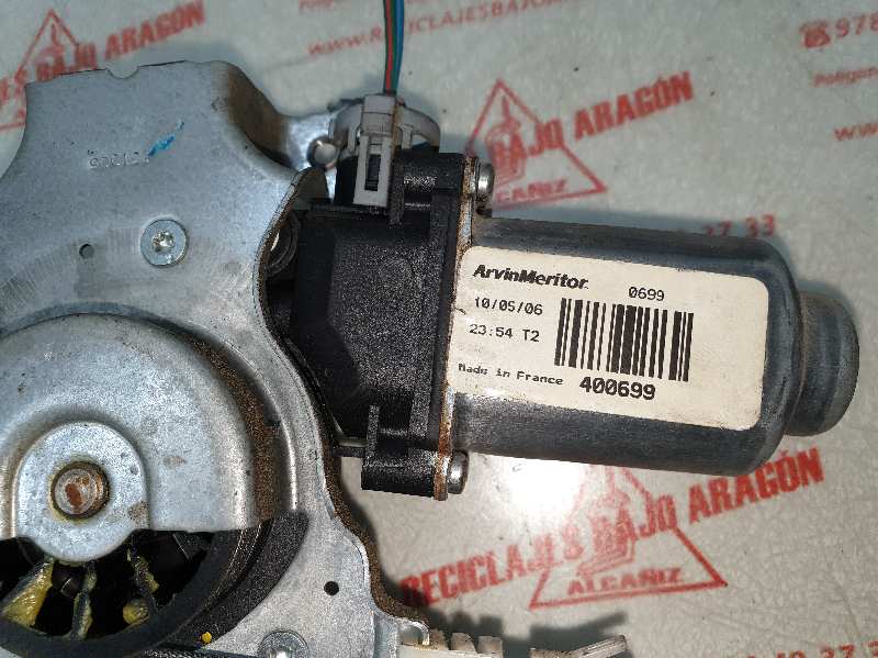 ELEVALUNAS DELANTERO IZQUIERDO NISSAN ALMERA YD22DDT