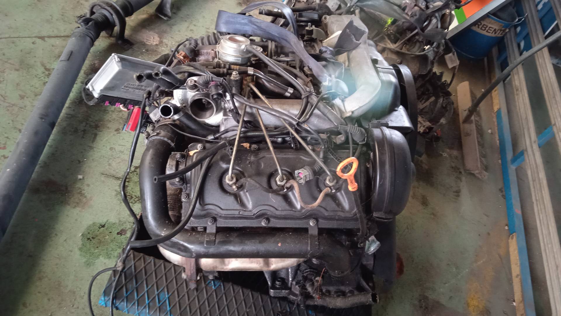 MOTOR COMPLETO AUDI A6 