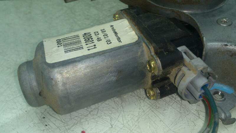 ELEVALUNAS DELANTERO IZQUIERDO NISSAN ALMERA K9K