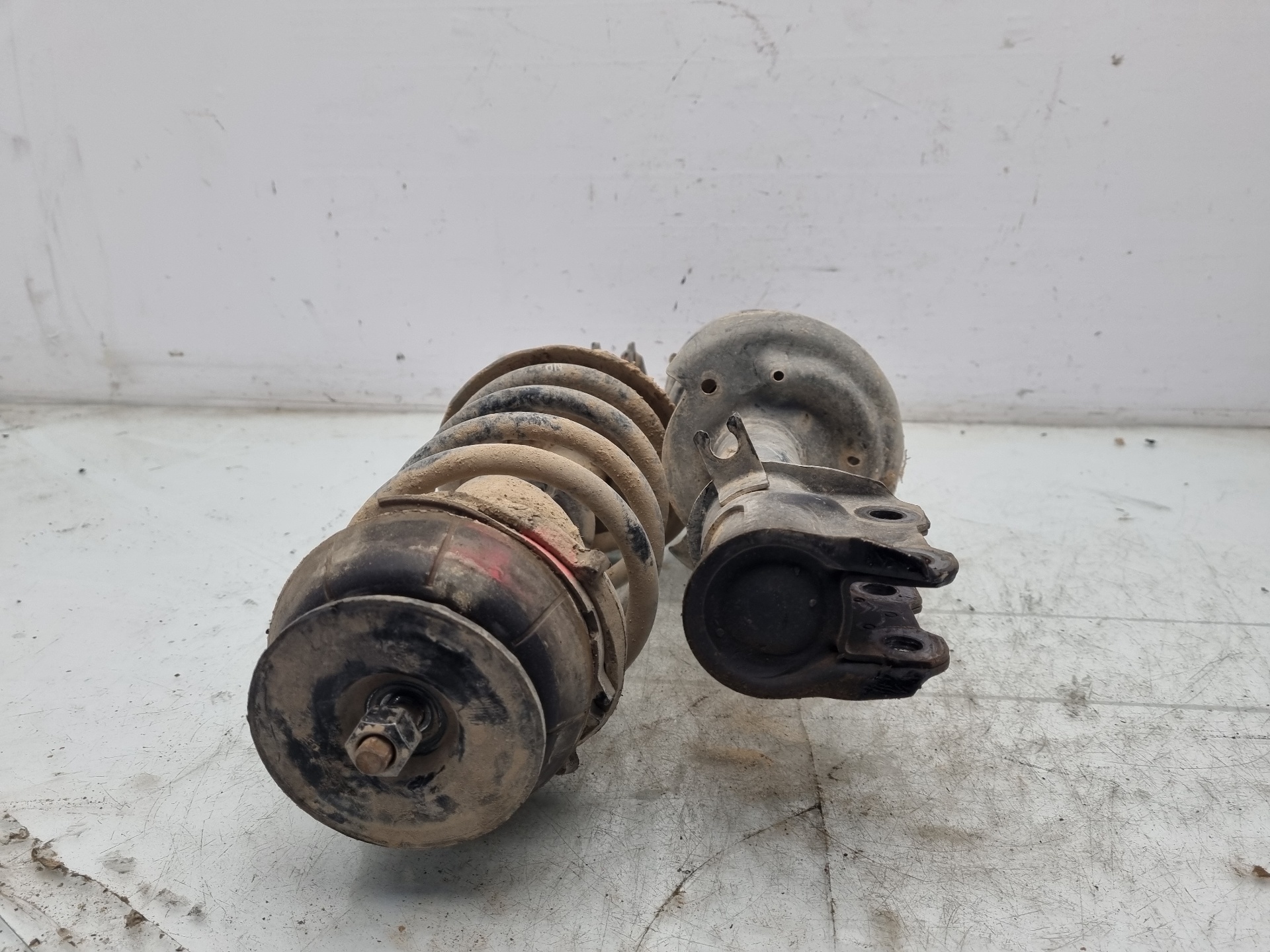 JUEGO AMORTIGUADORES DELANTERO OPEL COMBO Z13DTJ