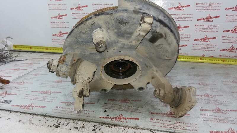 MANGUETA DELANTERA DERECHA NISSAN TERRANO TD27T