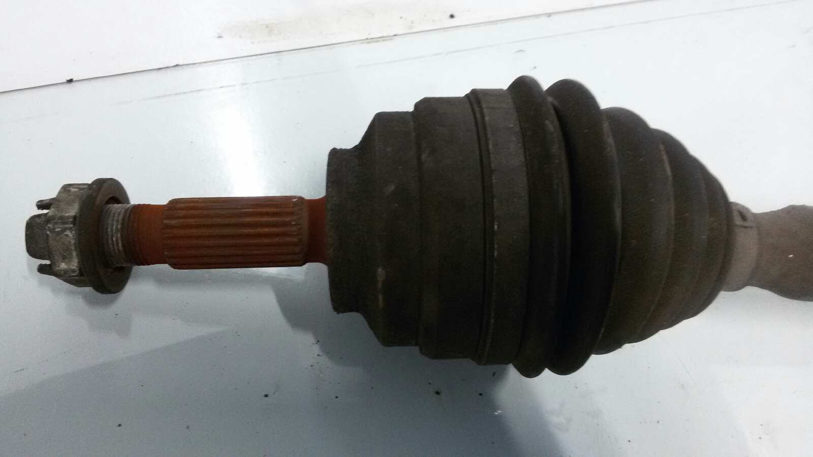 TRANSMISION DELANTERA DERECHA RENAULT CLIO F8Q K6