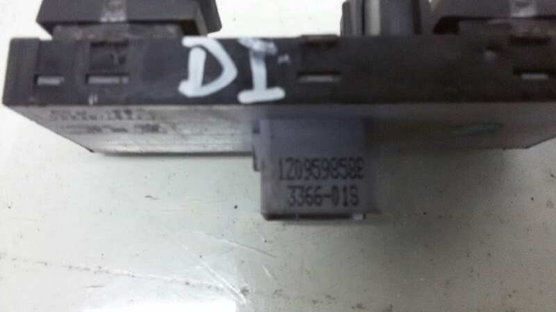 MANDO ELEVALUNAS DELANTERO IZQUIERDO SKODA OCTAVIA BKD