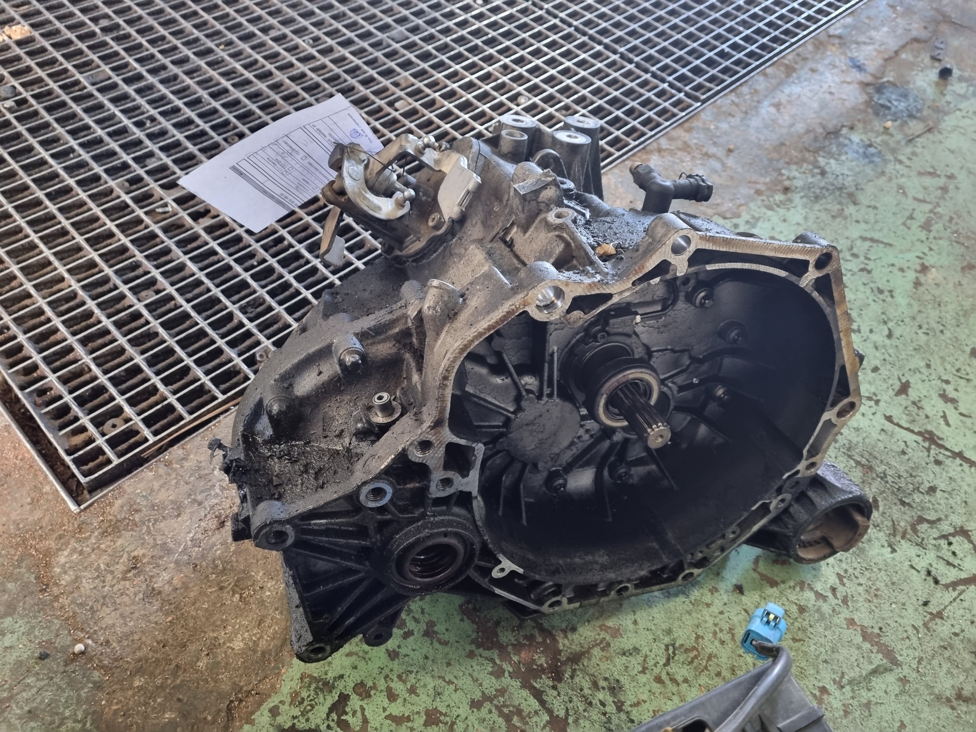 CAJA CAMBIOS OPEL ASTRA Y20DTH