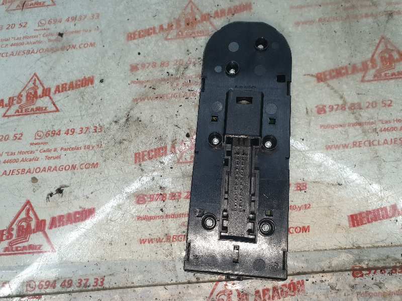 MANDO ELEVALUNAS DELANTERO DERECHO OPEL ASTRA GTC Z19DTJ