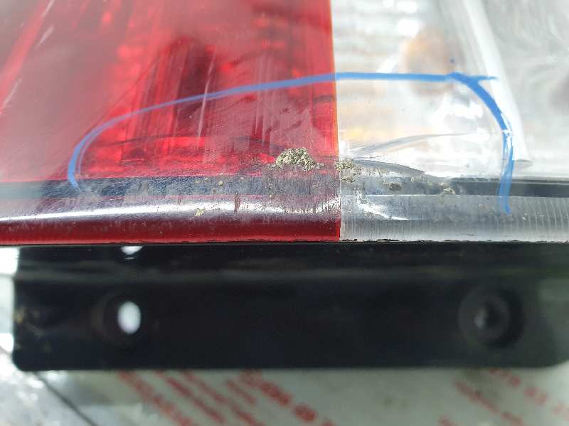 PILOTO TRASERO IZQUIERDO HYUNDAI H-1 4CB