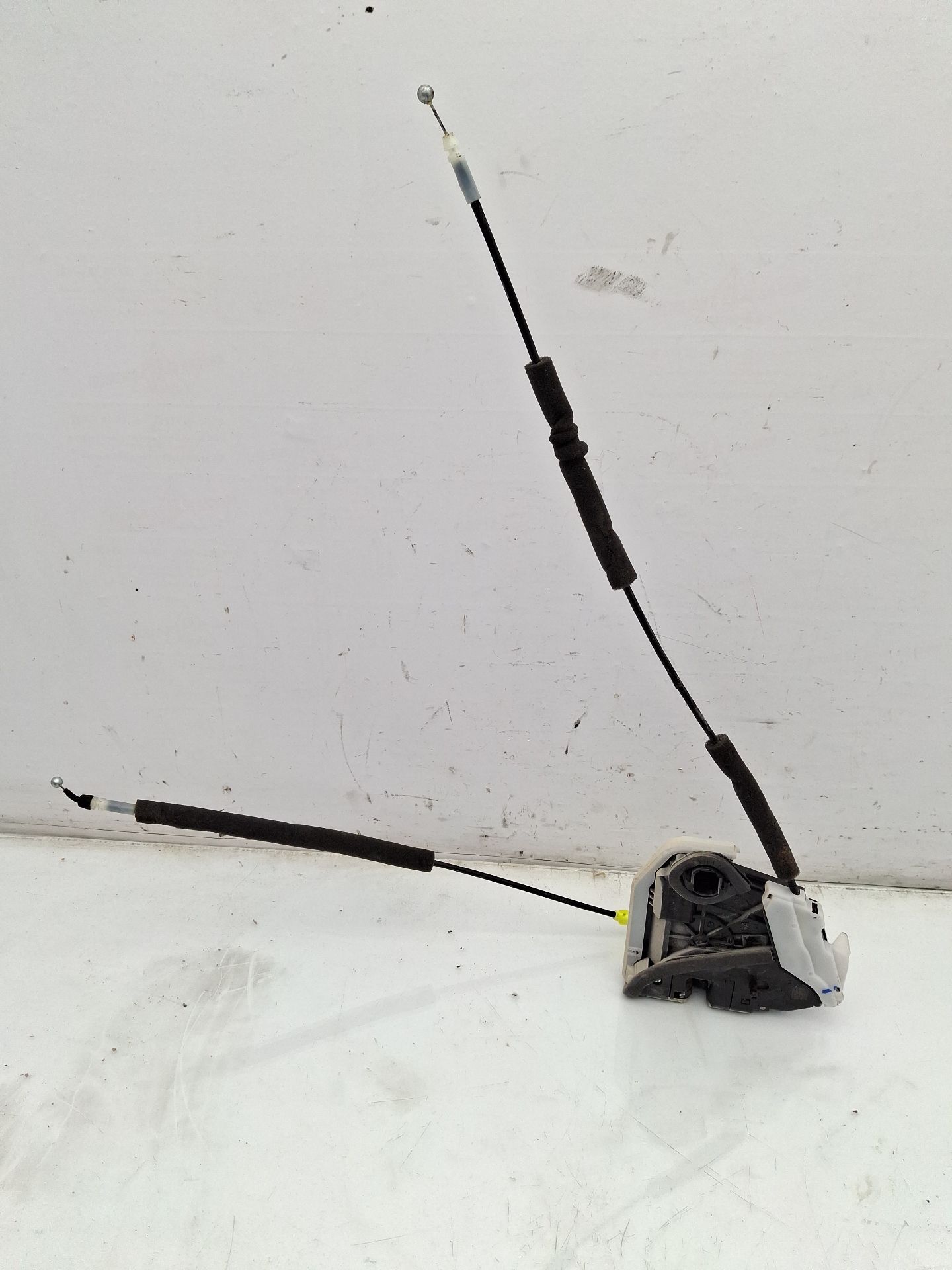 CERRADURA PUERTA TRASERA IZQUIERDA NISSAN JUKE 